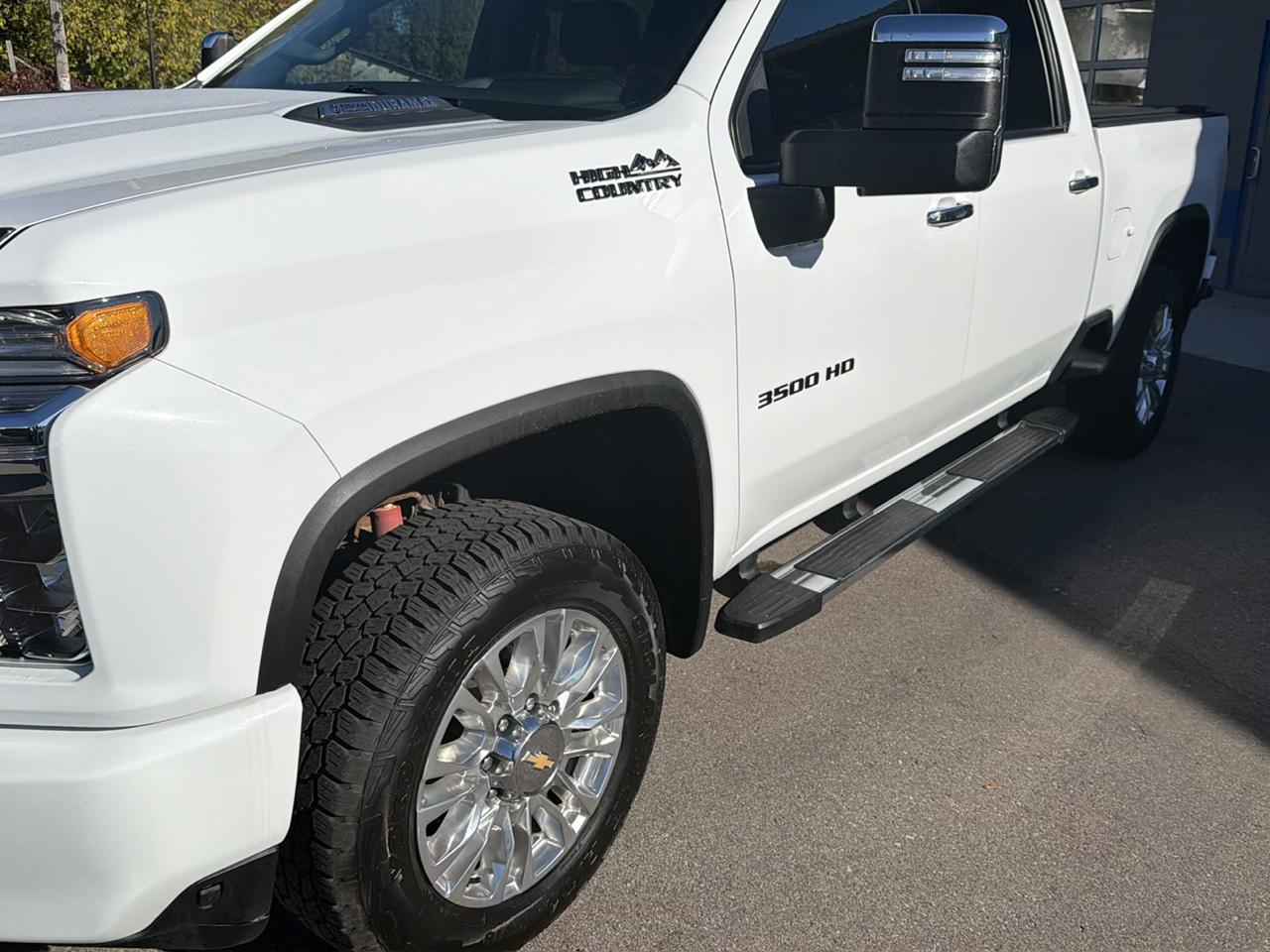 Chevrolet Silverado 3500HD 4WD Crew Cab 159" High Country 2022