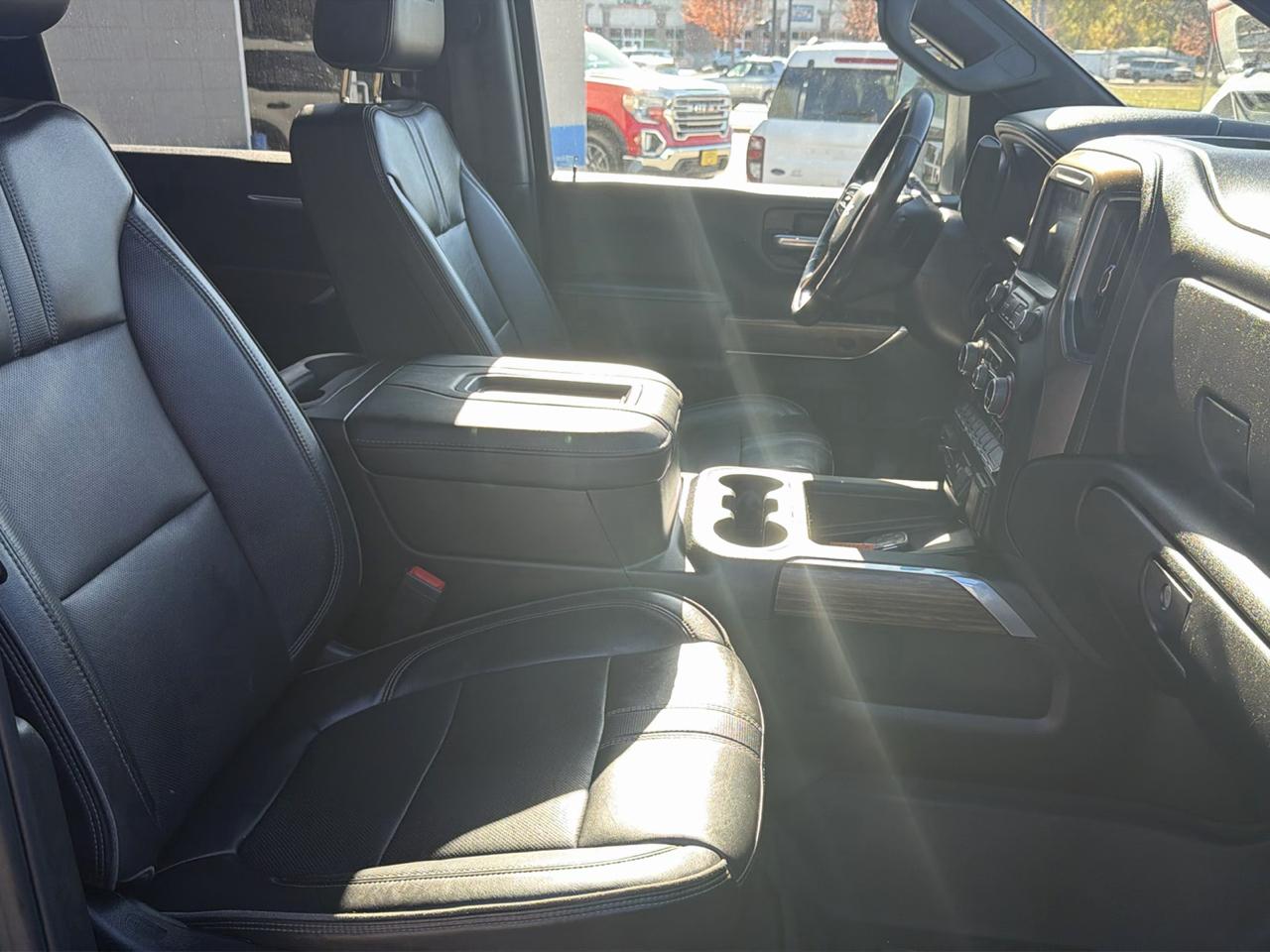 Chevrolet Silverado 3500HD 4WD Crew Cab 159" High Country 2022
