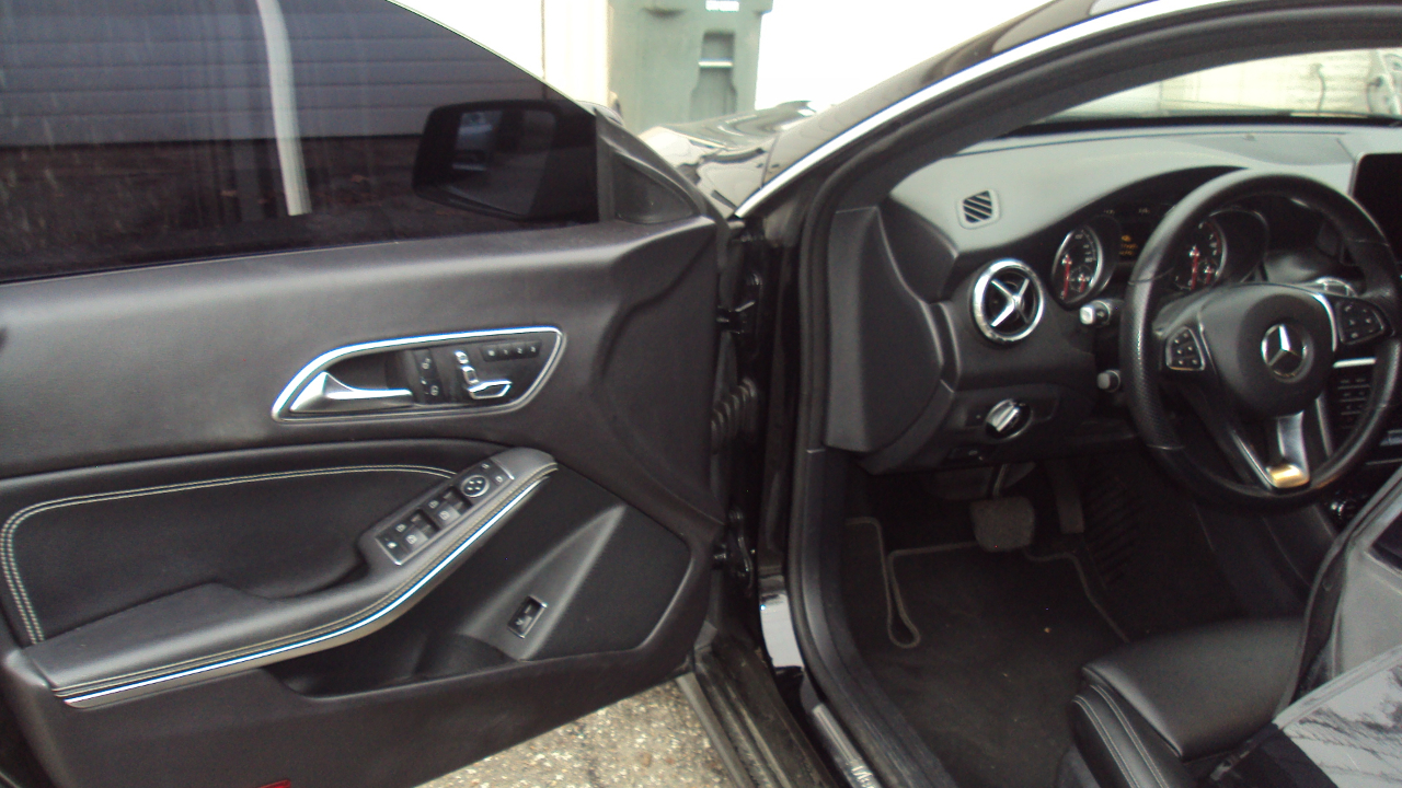 Mercedes-Benz CLA-Class CLA250 2019