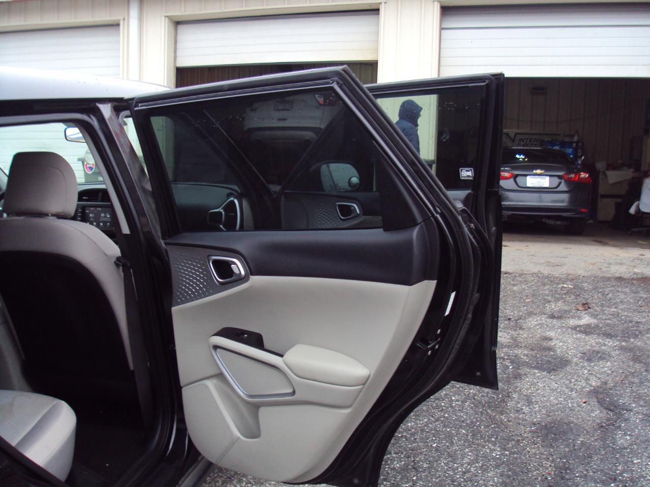 Kia Soul LX CVT 2020