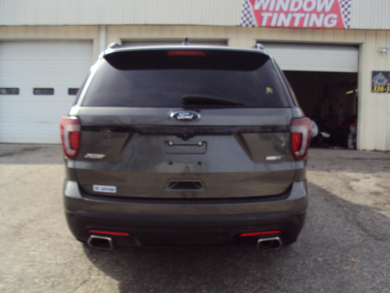 Ford Explorer Sport 4WD 2017