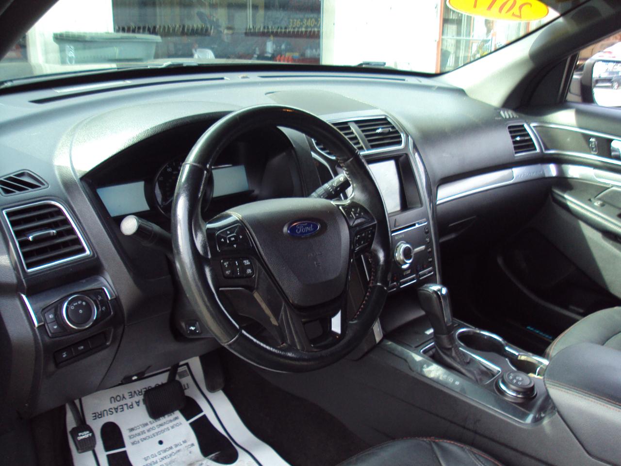 Ford Explorer Sport 4WD 2017