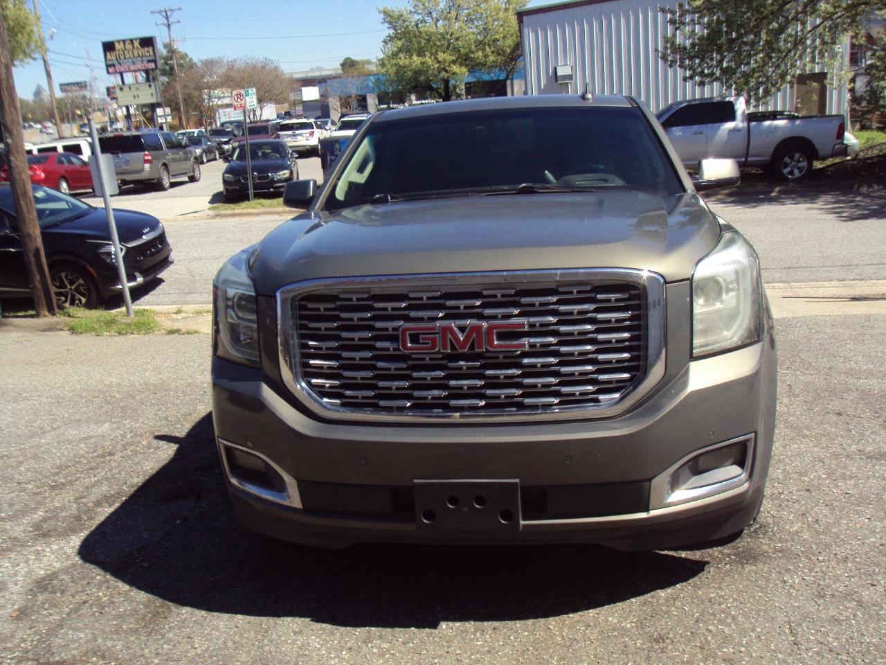 GMC Yukon Denali 4WD 2018