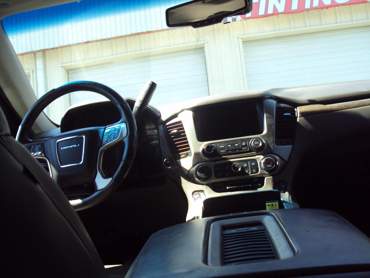 GMC Yukon Denali 4WD 2018