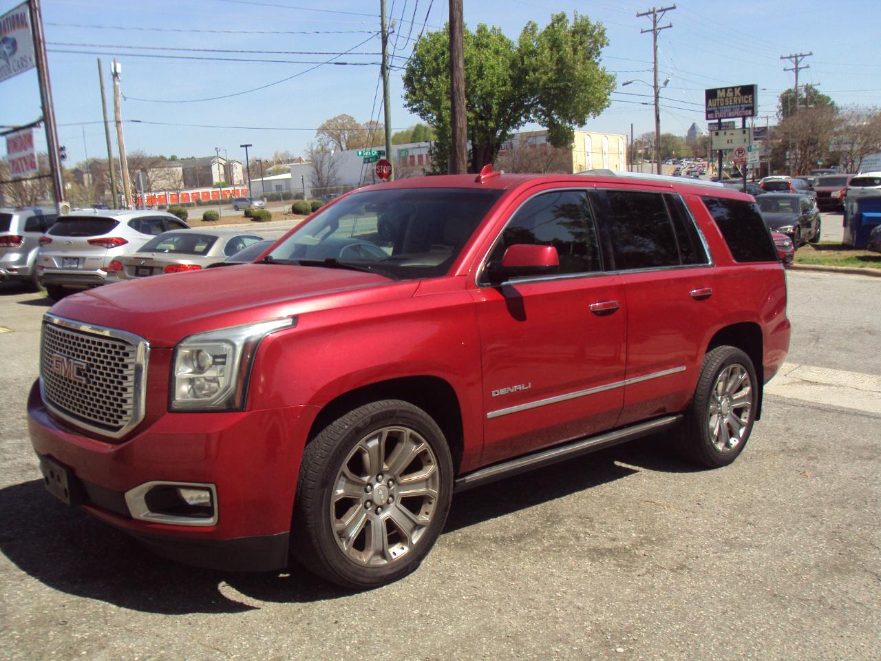 GMC Yukon Denali 4WD 2015