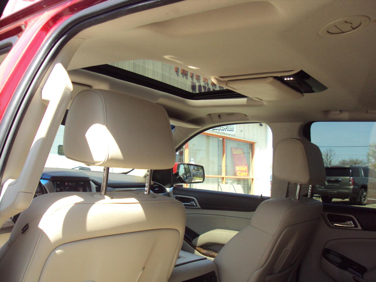 GMC Yukon Denali 4WD 2015