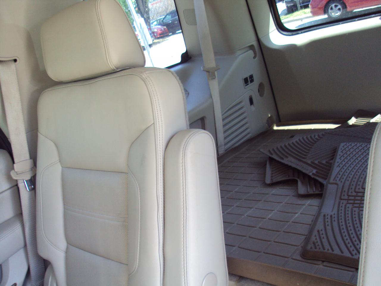 GMC Yukon Denali 4WD 2015