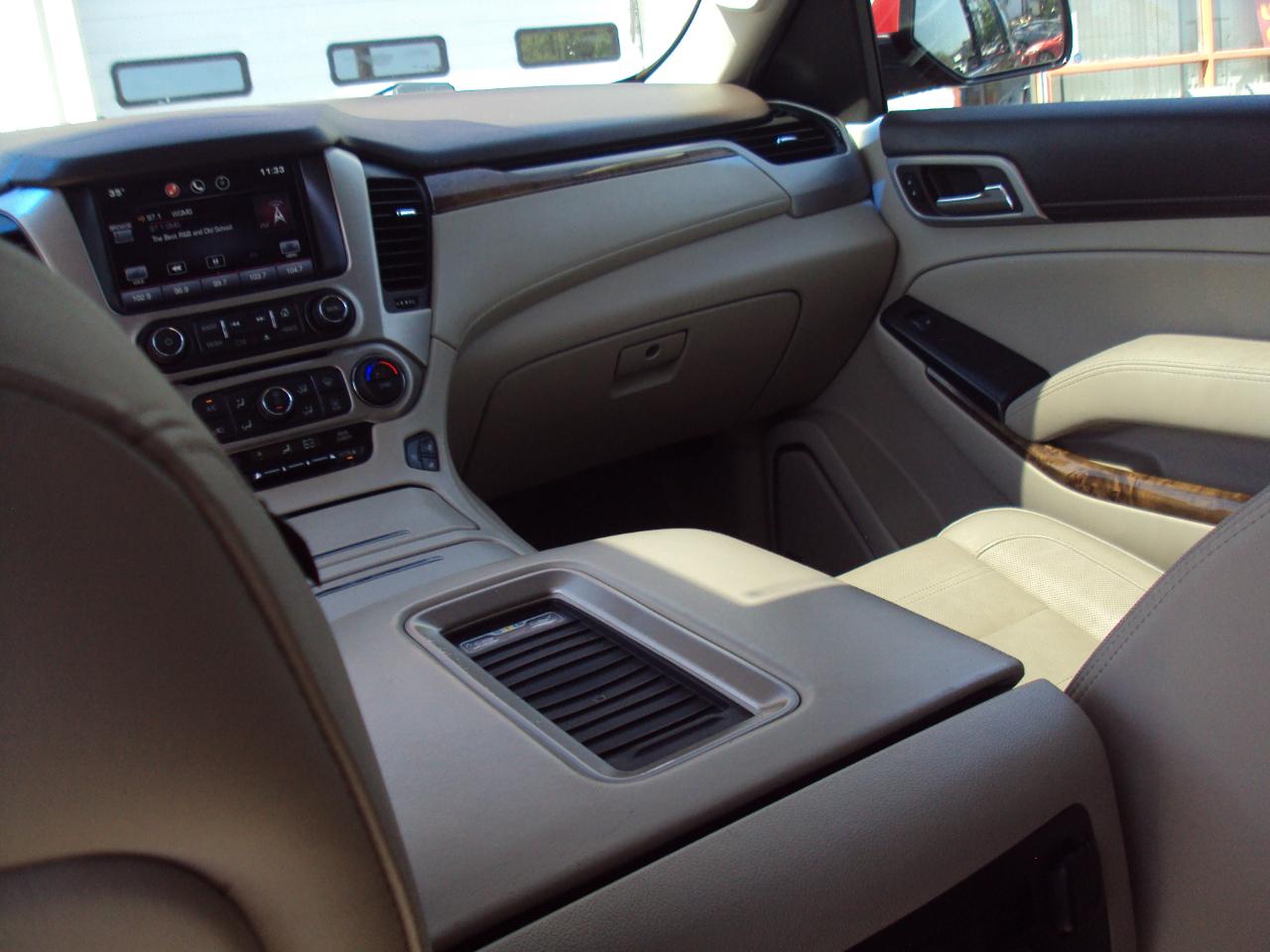 GMC Yukon Denali 4WD 2015