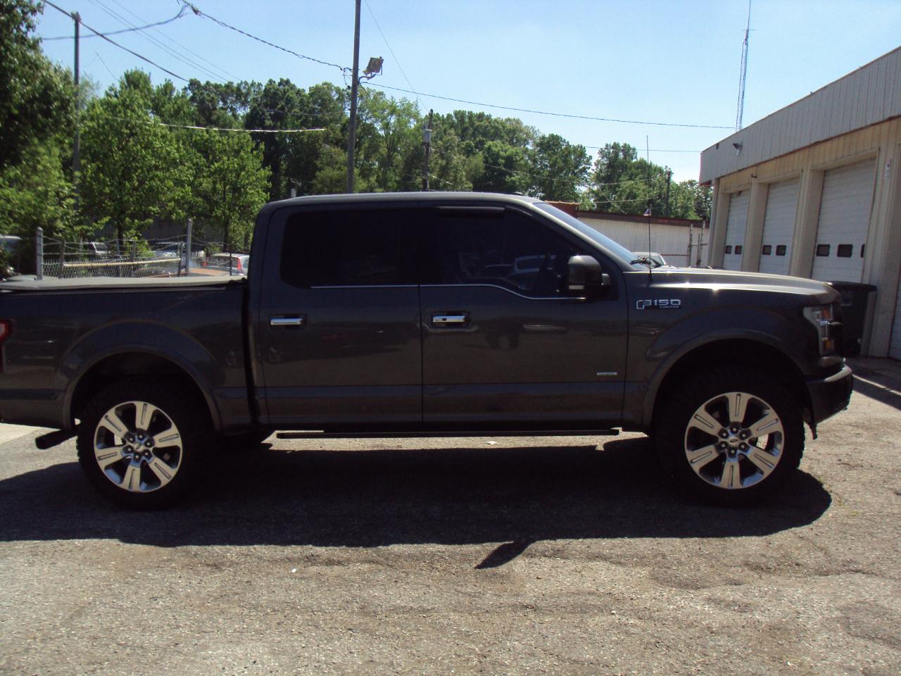 Ford F-150 Lariat SuperCrew 5.5-ft. Bed 4WD 2016