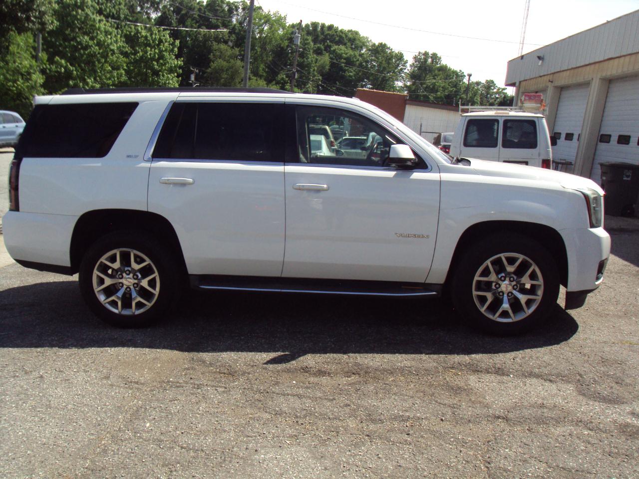 GMC Yukon SLT 2WD 2016