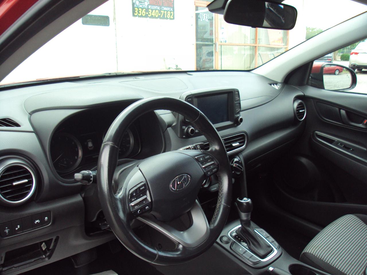Hyundai Kona SEL 2021