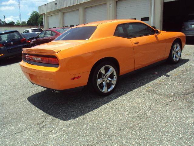 Dodge Challenger SXT 2014