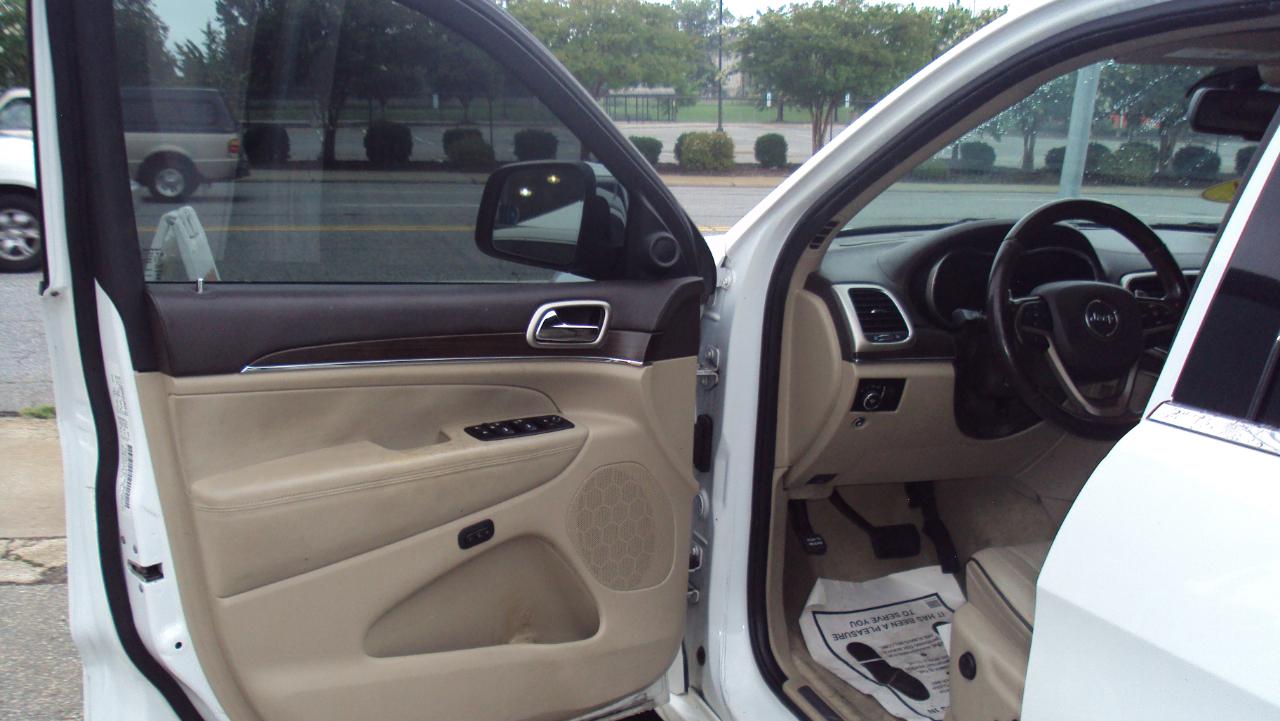 Jeep Grand Cherokee Overland 2WD 2014