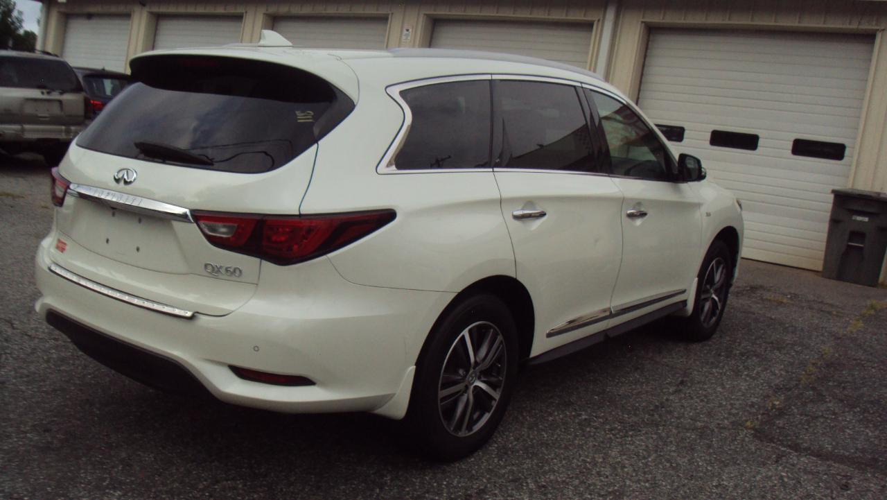 Infiniti QX60 Base AWD 2017