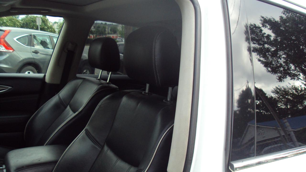 Infiniti QX60 Base AWD 2017