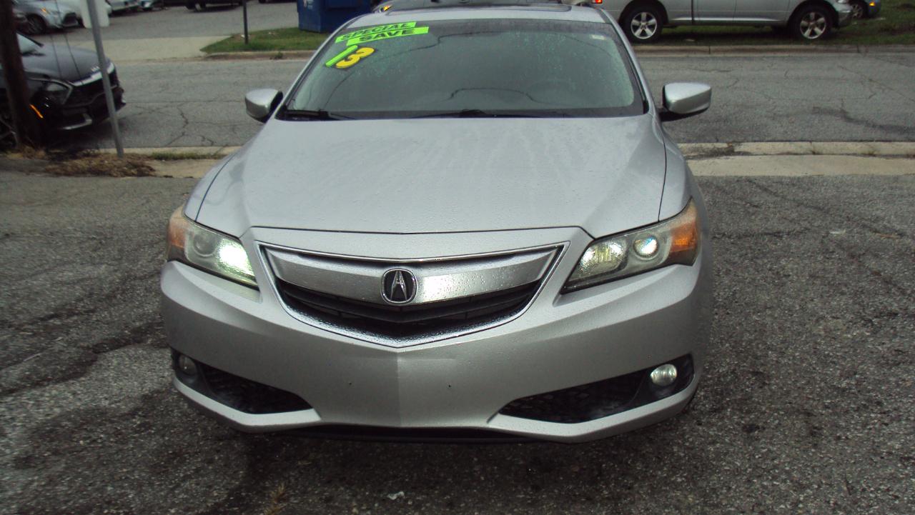 Acura ILX 5-Spd AT w/ Premium Package 2013