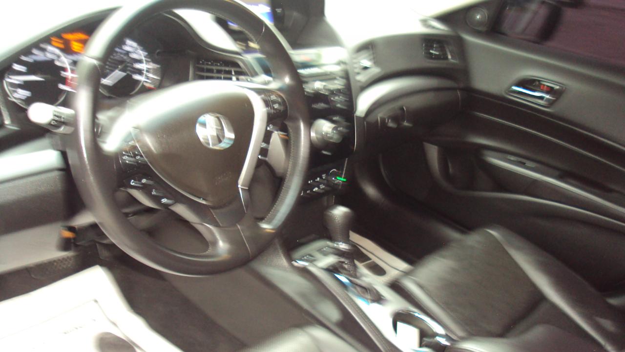 Acura ILX 5-Spd AT w/ Premium Package 2013