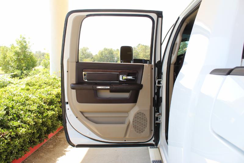 2013 Ram 2500 Laramie Longhorn photo 27