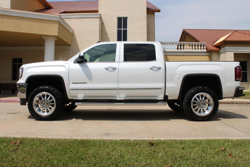 GMC Sierra 1500 SLT Crew Cab Short Box 4WD 2018 GMC Sierra 1500 SLT Crew Cab Short Box 4WD 2018