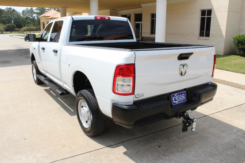 RAM 2500 Tradesman Crew Cab SWB 4WD 2022 RAM 2500 Tradesman Crew Cab SWB 4WD 2022