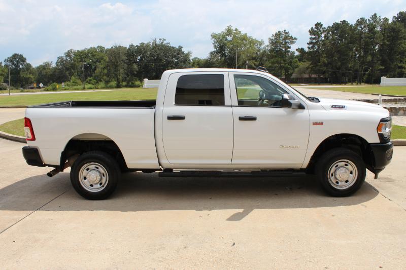 RAM 2500 Tradesman Crew Cab SWB 4WD 2022 RAM 2500 Tradesman Crew Cab SWB 4WD 2022