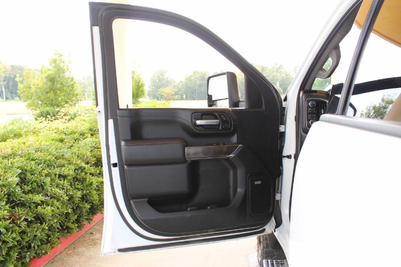 Chevrolet Silverado 2500HD LTZ Crew Cab Short Box 4WD 2021 Chevrolet Silverado 2500HD LTZ Crew Cab Short Box 4WD 2021