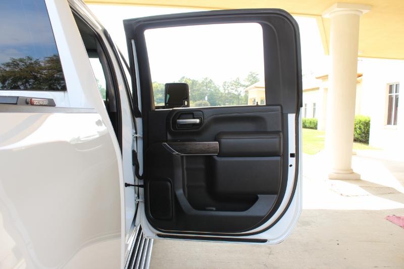 Chevrolet Silverado 2500HD LTZ Crew Cab Short Box 4WD 2021 Chevrolet Silverado 2500HD LTZ Crew Cab Short Box 4WD 2021