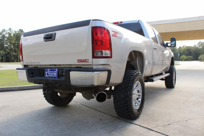 2009 Gmc Sierra SLT photo 15