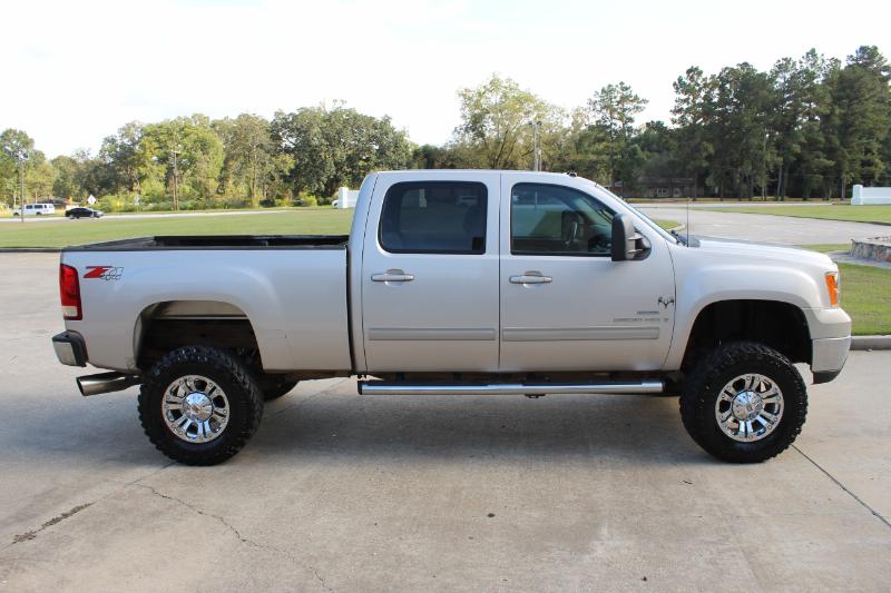 2009 Gmc Sierra SLT photo 16