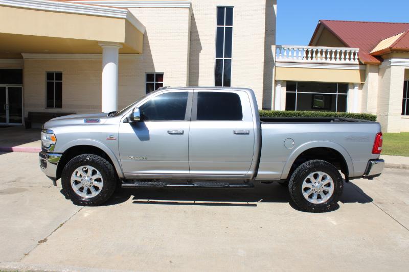 RAM 2500 Laramie Crew Cab SWB 4WD 2019 RAM 2500 Laramie Crew Cab SWB 4WD 2019