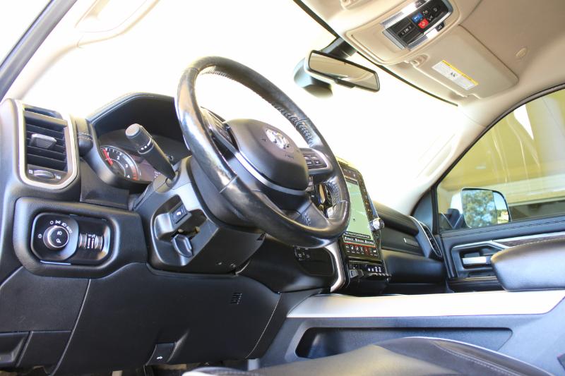 RAM 2500 Laramie Crew Cab SWB 4WD 2019 RAM 2500 Laramie Crew Cab SWB 4WD 2019