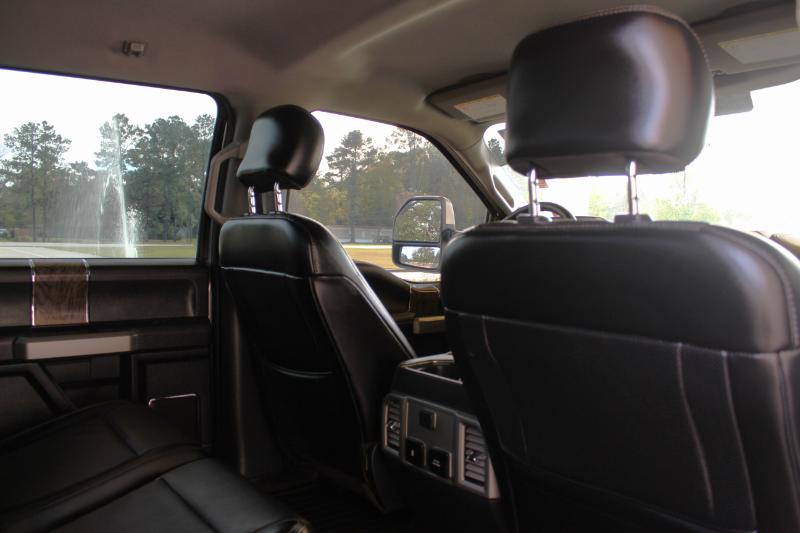 Ford F-250 SD Lariat Crew Cab 4WD 2017