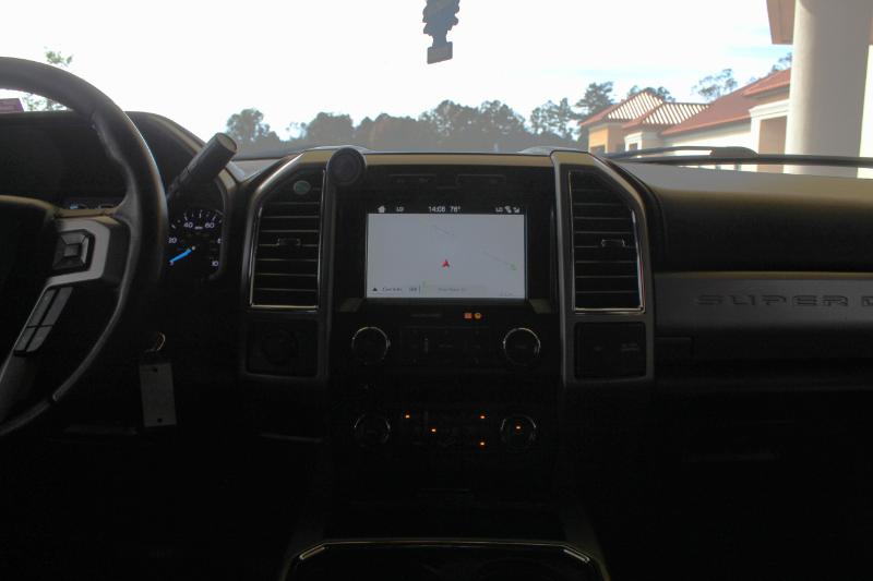 Ford F-250 SD Lariat Crew Cab 4WD 2017