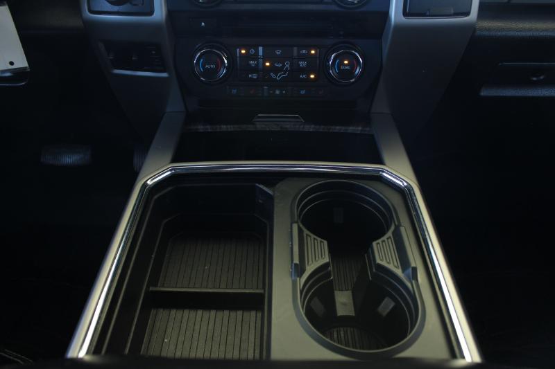 Ford F-250 SD Lariat Crew Cab 4WD 2017