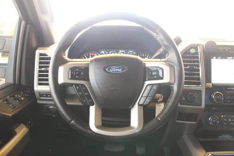 Ford F-250 SD Lariat Crew Cab 4WD 2017