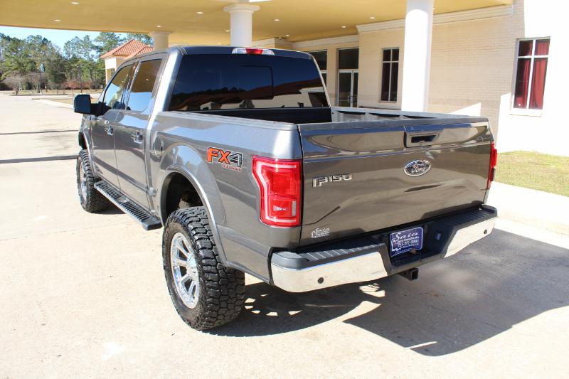 Ford F-150 Lariat SuperCrew 5.5-ft. Bed 4WD 2015