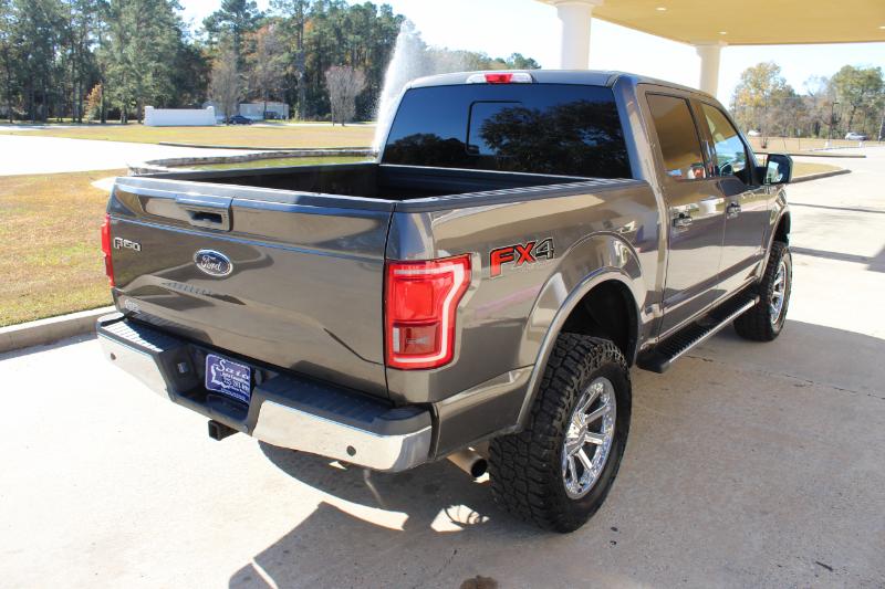 Ford F-150 Lariat SuperCrew 5.5-ft. Bed 4WD 2015