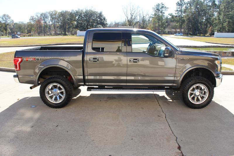 Ford F-150 Lariat SuperCrew 5.5-ft. Bed 4WD 2015