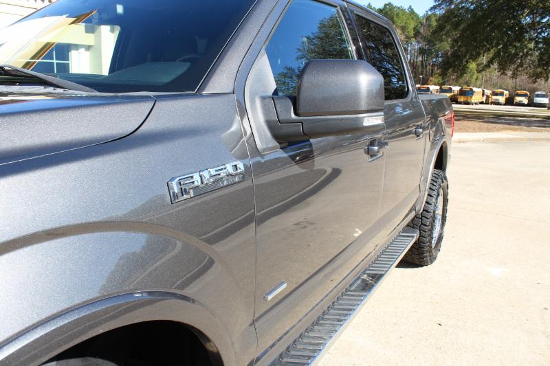 Ford F-150 Lariat SuperCrew 5.5-ft. Bed 4WD 2015