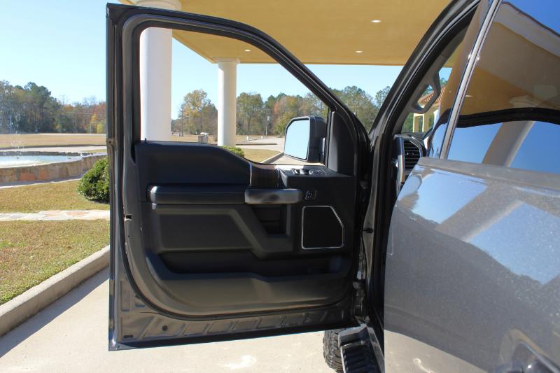 Ford F-150 Lariat SuperCrew 5.5-ft. Bed 4WD 2015