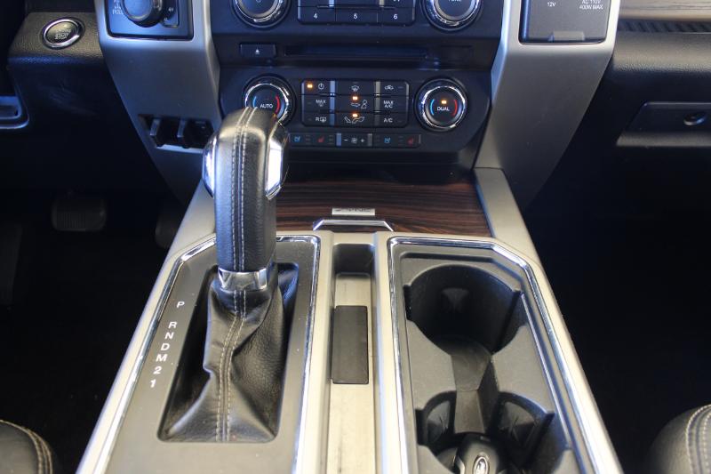 Ford F-150 Lariat SuperCrew 5.5-ft. Bed 4WD 2015