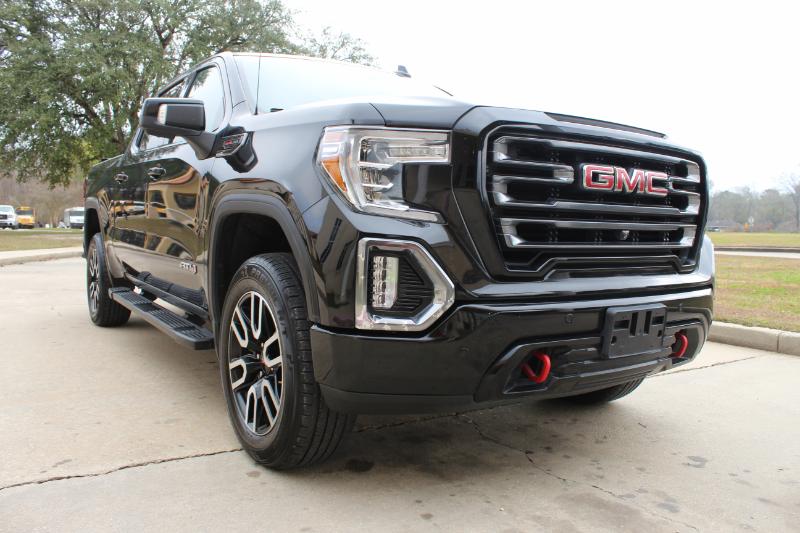GMC Sierra 1500 AT4 Crew Cab Short Box 4WD 2021