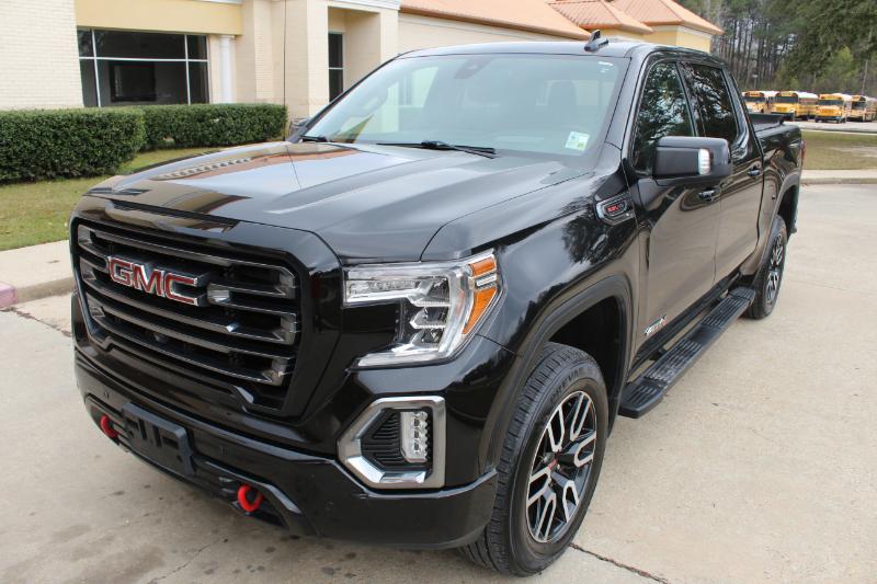 GMC Sierra 1500 AT4 Crew Cab Short Box 4WD 2021