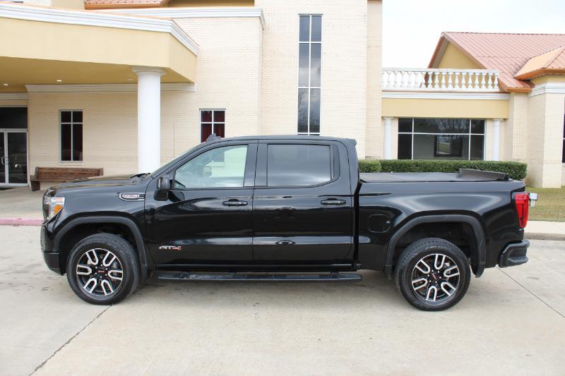 GMC Sierra 1500 AT4 Crew Cab Short Box 4WD 2021