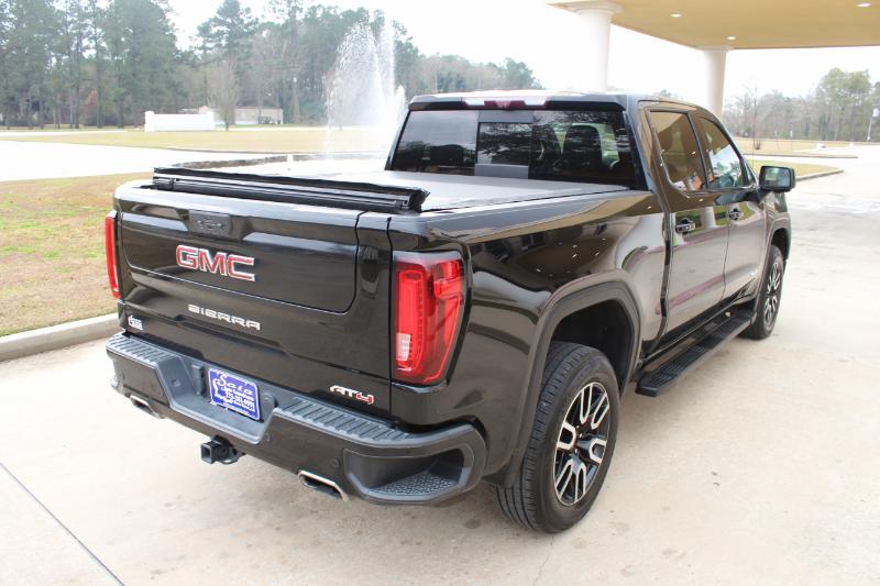 GMC Sierra 1500 AT4 Crew Cab Short Box 4WD 2021