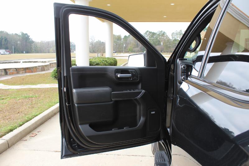 GMC Sierra 1500 AT4 Crew Cab Short Box 4WD 2021