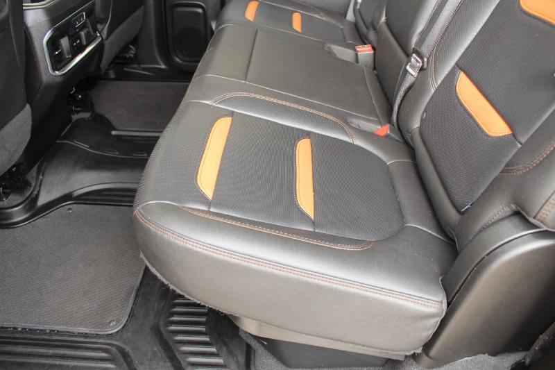 GMC Sierra 1500 AT4 Crew Cab Short Box 4WD 2021