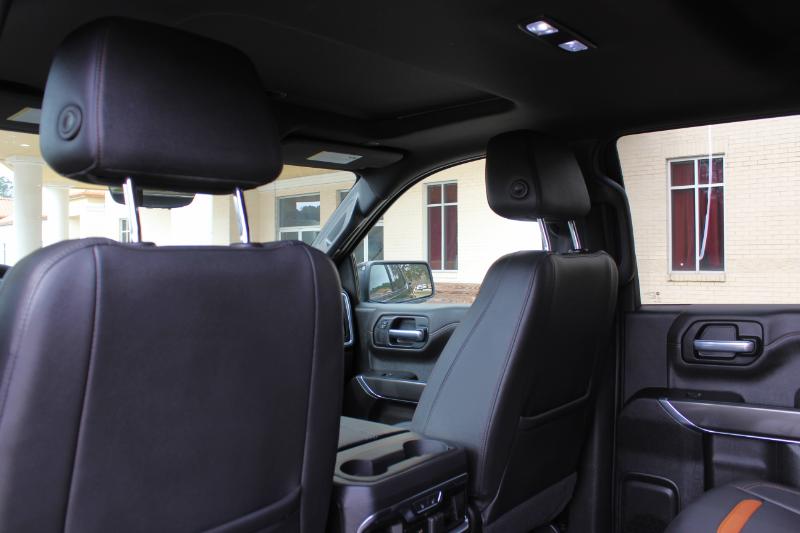 GMC Sierra 1500 AT4 Crew Cab Short Box 4WD 2021