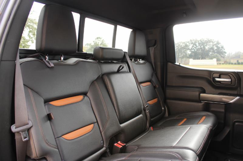 GMC Sierra 1500 AT4 Crew Cab Short Box 4WD 2021