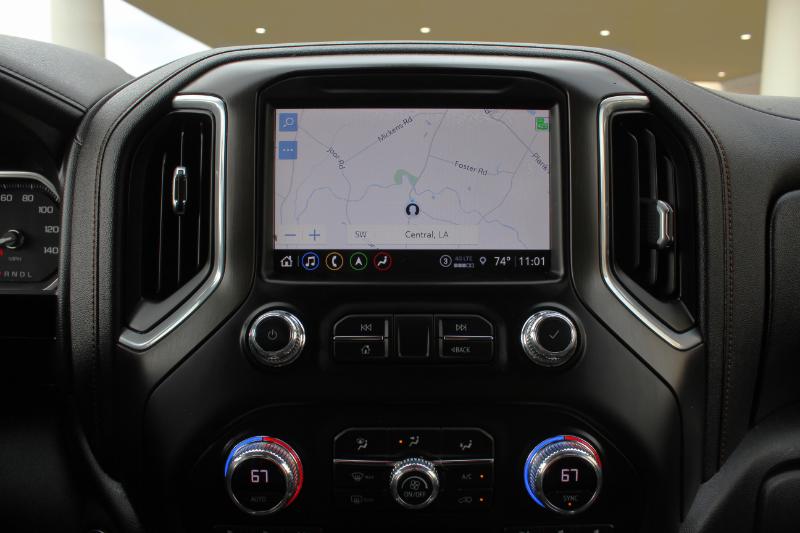 GMC Sierra 1500 AT4 Crew Cab Short Box 4WD 2021